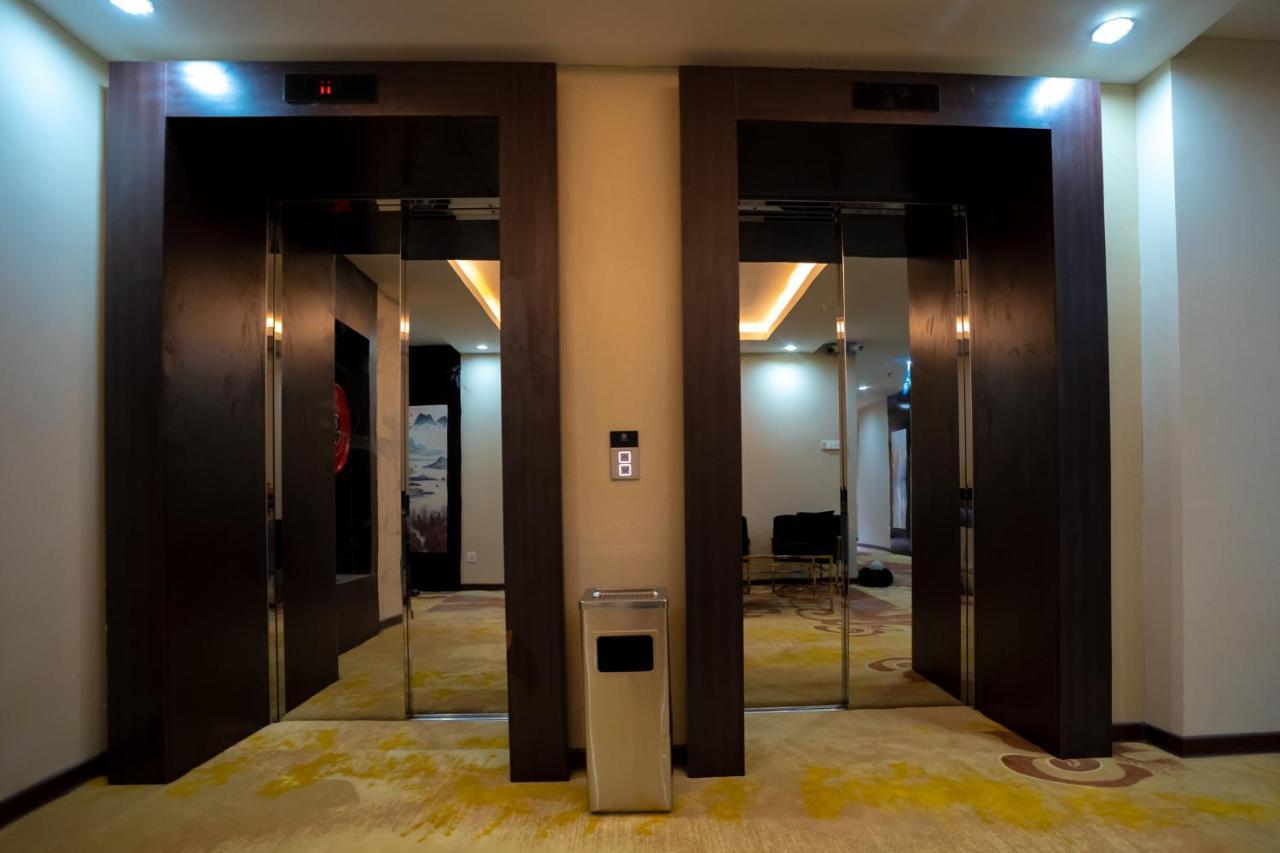 Hotel Sanchaung Rangún Exteriér fotografie