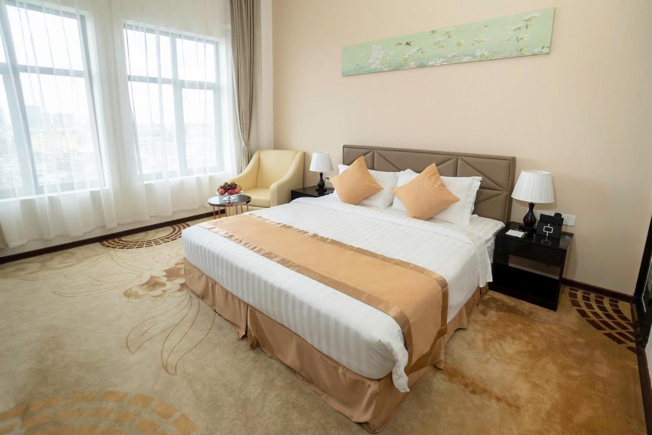Hotel Sanchaung Rangún Exteriér fotografie